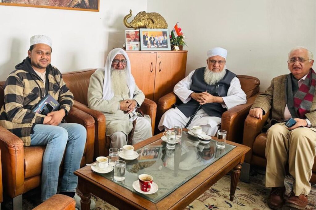 Dr. Mohammed Shoaib Meets with Congress Leader Salman Khurshid and Prominent Islamic Scholars